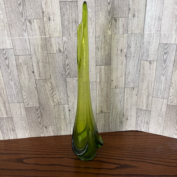 Vintage Viking art drape swung  Green Glass Vase 20” - Picture 4 of 8